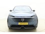 Peugeot E-3008 GT Long Range 97 kWh 230 Pk | OP VOORRAAD | UNIEK | WLTP 680 Actieradius | Trekhaak | Panoramisch Schuif/Kantel Dak | Alcantara Executive Interior