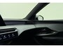 Peugeot E-3008 GT Long Range 97 kWh 230 Pk | OP VOORRAAD | UNIEK | WLTP 680 Actieradius | Trekhaak | Panoramisch Schuif/Kantel Dak | Alcantara Executive Interior