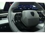 Peugeot E-3008 Allure Avantage 210 73 kWh DEMO | 525 KM WLTP | Warmtepomp | Trekhaak | Navigatie | 360 Vision & Drive Assist Pack