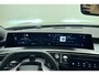 Peugeot E-3008 Allure Avantage 210 73 kWh DEMO | 525 KM WLTP | Warmtepomp | Trekhaak | Navigatie | 360 Vision & Drive Assist Pack