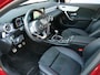 Mercedes-Benz A-klasse 180 Business Solution AMG 136 Pk Navi / DAB / Camera / 18 inch / Pano-dak