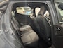 Renault Clio 90PK TCe Intens | Trekhaak | Armsteun | Navi | Parkeersensoren | Climate Control | Apple CarPlay/Android Auto | Cruise Control | Lichtmetalen Velgen | Full LED | Licht & Regen Sensor |