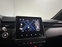 Renault Clio 90PK TCe Intens | Trekhaak | Armsteun | Navi | Parkeersensoren | Climate Control | Apple CarPlay/Android Auto | Cruise Control | Lichtmetalen Velgen | Full LED | Licht & Regen Sensor |
