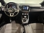 Renault Clio 90PK TCe Intens | Trekhaak | Armsteun | Navi | Parkeersensoren | Climate Control | Apple CarPlay/Android Auto | Cruise Control | Lichtmetalen Velgen | Full LED | Licht & Regen Sensor |