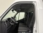 Renault Master 2.3DCi 165PK Bakwagen+Laadklep | 3500Kg Trekhaak | Dubbellucht | NAvigatie | Airco | Cruise | Dakspoiler | 3-Zits