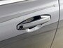 Volvo V60 T6 Recharge Ultra Bright | 18" | Harman Kardon | Panoramadak | Head-Up | Full LED | 360 Camera | Elektr. verst. Stoelen | Stoel/Stuur/Achterbankverwarming | Adaptieve Cruise | BLIS