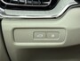 Volvo V60 T6 Recharge Ultra Bright | 18" | Harman Kardon | Panoramadak | Head-Up | Full LED | 360 Camera | Elektr. verst. Stoelen | Stoel/Stuur/Achterbankverwarming | Adaptieve Cruise | BLIS