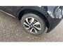 Volkswagen Up! 1.0 | 65 PK | All Season Banden | Parkeercamera | Stuurbediening | Airco | DAB+