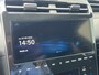 Hyundai Tucson 1.6 T-GDI 265pk PHEV Comfort Smart 4WD | Climate | Camera | Carplay | Keyless | Navigatie | Full - Led | Elek. Klep | Winterpakket | 19" Lichtmetaal | Digitale Cockpit | Parkeer Assistent | Adapt. Cruisecontrol | 1e Eigenaar