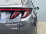 Hyundai Tucson 1.6 T-GDI 265pk PHEV Comfort Smart 4WD | Climate | Camera | Carplay | Keyless | Navigatie | Full - Led | Elek. Klep | Winterpakket | 19" Lichtmetaal | Digitale Cockpit | Parkeer Assistent | Adapt. Cruisecontrol | 1e Eigenaar