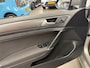 Volkswagen Golf 1.0 TSI Comfortline Business * Dealer onderhouden / Navigatie / Camera / NL Auto *