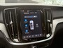 Volvo V60 2.0 T6 Plug-in hybrid AWD Plus Dark | Premium | Off black hemelbekleding