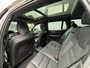 Volvo V60 2.0 T6 Plug-in hybrid AWD Plus Dark | Premium | Off black hemelbekleding