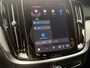 Volvo V60 2.0 T6 Plug-in hybrid AWD Plus Dark | Premium | Off black hemelbekleding