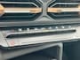 Dacia Duster 1.6 Hybrid 140 Extreme | Achteruitrijcamera | Apple Carplay | Android auto | Parkeersensoren