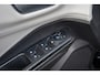 Ford Puma Gen-E 44 kWh | Stuur/ Stoel / Voorruitverwarming | DAB | Apple Carplay/Android Auto | Achteruitrijcamera | Anti Blokkeer Systeem | Cruise control | Dimlichten automatisch