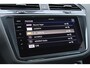 Volkswagen Tiguan 1.4 TSI eHybrid R-Line Business+ Rijklaarprijs-Garantie Panorama dak Trekhaak Leder Interieur Matrix Apple carplay