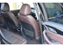 BMW X3 xDrive20i High Executive * Sportstoelen * Stuurverwarming * Trekhaak * Privacy glass *