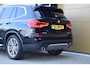 BMW X3 xDrive20i High Executive * Sportstoelen * Stuurverwarming * Trekhaak * Privacy glass *