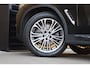 BMW X3 xDrive20i High Executive * Sportstoelen * Stuurverwarming * Trekhaak * Privacy glass *