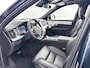 Volvo XC90 T8 Recharge Ultra Black Edition Executive Edition | 22" | Gelaagd & Getint Glas | Geintegreerd kinderzitje | Luchtvering | Geventileerd Nappa | Bowers & Wilkins | Stoelmassage | Panoramadak | Head-Up | 360 Camera | Matrix LED