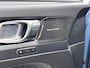 Volvo C40 Recharge Twin Intro Edition 78 kWh | 20" Allseason | Leder/Nubuck | Trekhaak | Getint Glas | 360 Camera | Pixel LED | Harman Kardon | Warmtepomp | Adaptieve Cruise | BLIS
