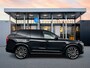 Volvo XC90 T8 Recharge Ultra Black Edition Excecutive | 22" | Gelaagd & Getint Glas | Geint. Kinderzitje | Luchtvering | Bowers & Wilkins | Geventileerd Nappa | Stoelmassage | Head-Up | Panoramadak | 360 Camera | Matrix LED | Elektr. verst. Stoelen