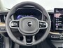 Volvo XC60 T6 Recharge Ultra Dark | 20" | Trekhaak | Panoramadak | Full LED | 360 Camera | Head-Up | Harman Kardon | Elektr. verst. Stoelen | Stoel/Stuur/Achterbankverwarming