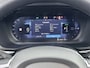Volvo XC60 T6 Recharge Ultra Dark | 20" | Trekhaak | Panoramadak | Full LED | 360 Camera | Head-Up | Harman Kardon | Elektr. verst. Stoelen | Stoel/Stuur/Achterbankverwarming