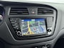 Hyundai i20 1.0 T-GDI GO! 2016 | CAMERA | CRUISE | NAVI | AIRCO | BLUETOOTH | 15'' LM VELGEN | PRIVACY GLASS | LAGE KMSTAND |