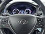 Hyundai i20 1.0 T-GDI GO! 2016 | CAMERA | CRUISE | NAVI | AIRCO | BLUETOOTH | 15'' LM VELGEN | PRIVACY GLASS | LAGE KMSTAND |