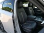 Mazda CX-60 2.5 e-SkyActiv PHEV Homura Plus | 360°-camera | Panoramadak | Stoelventilatie | BOSE | Draadloos Apple-/Android Carplay | Draadloos telefoonladen | Head-up display | ACC | Stuur-/Stoelverwarming | Trekhaak