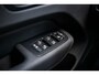 Volvo XC60 2.0 T6 Plug-in hybrid AWD Ultra Dark | Facelift | Luchtvering | Trekhaak | Adaptieve Cruise Control | Keyless Entry | Harman Kardon | Power Seats |