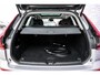 Volvo XC60 2.0 T6 Plug-in hybrid AWD Ultra Dark | Facelift | Luchtvering | Trekhaak | Adaptieve Cruise Control | Keyless Entry | Harman Kardon | Power Seats |