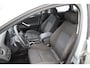 Ford Mondeo 1.6-16V Titanium ruime hatchback met navi