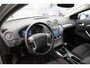 Ford Mondeo 1.6-16V Titanium ruime hatchback met navi
