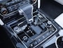 Volkswagen Phaeton 4.2 V8 4p. Lang Highline | Uniek | Chauffeur Pakket | Glazen Dak | Bomvol