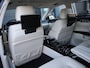 Volkswagen Phaeton 4.2 V8 4p. Lang Highline | Uniek | Chauffeur Pakket | Glazen Dak | Bomvol