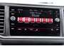 MAN TGE 3.180 35 2.0 L3H3 Black Edition Adaptieve Cruise, Camera, Carplay, LED, Stoelverwarming, Massage stoel, Trekhaak, 177pk, Automaat, Uniek!