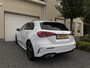 Mercedes-Benz A-klasse 180 AMG Aut Panoramadak Widescreen SfeerVerlichting Keyless SportLeder Led Camera Nightpakket Pdc