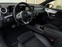 Mercedes-Benz A-klasse 180 AMG Aut Panoramadak Widescreen SfeerVerlichting Keyless SportLeder Led Camera Nightpakket Pdc