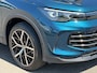 Volkswagen Tiguan 1.5 eHybrid Elegance 204pk | Trekhaak | 360 Camera | Panoramadak | 20 Inch | Head up | Dode hoek | Elek. klep | incl. verlengde garantie