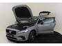 Volvo V90 T8 PLUG-IN HYBRID AWD ULTRA EXECUTIVE EDITION -PANO.DAK|BOWERS&WILKINS|LUCHTVERING|HEAD-UP DISP.|360°CAM|20"|GEVENT.LEDER+MASSAGE|TREKHAAK|ALL.SEASON