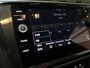 Volkswagen Tiguan 1.5 TSI Comfortline Business Stoelverwarming Parkeersensoren App-Connect Navigatie