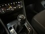 Volkswagen Tiguan 1.5 TSI Comfortline Business Stoelverwarming Parkeersensoren App-Connect Navigatie