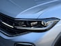 Volkswagen T-Cross 1.5 TSI 150pk DSG R-Line | Camera | Trekhaak | Navi | IQ light | Rijklaar incl. garantie