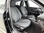 Peugeot e-2008 EV 136pk Blue Lease Allure 50 kWh Automaat | SoH 93,5% | Navigatie | Climate Control | Cruise Control | Camera | 17"LMV | LED | Apple Carplay/Android Auto |