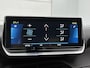 Peugeot e-2008 EV 136pk Blue Lease Allure 50 kWh Automaat | SoH 93,5% | Navigatie | Climate Control | Cruise Control | Camera | 17"LMV | LED | Apple Carplay/Android Auto |