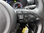 Toyota Yaris 1.5 Hybrid 115 Active + | BTW Voertuig | Stoel+stuurverwarming | Parkeersensoren voor+achter | Apple CarPlay/Android Auto | Cruise Control Adaptive | Climate Control | Achteruitrijcamera |
