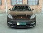 Porsche Panamera Turbo 4.8 V8